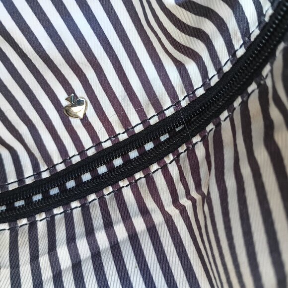 Kate Spade New York Cobble Hill Penny Hobo Handbag - Picture 6 of 6